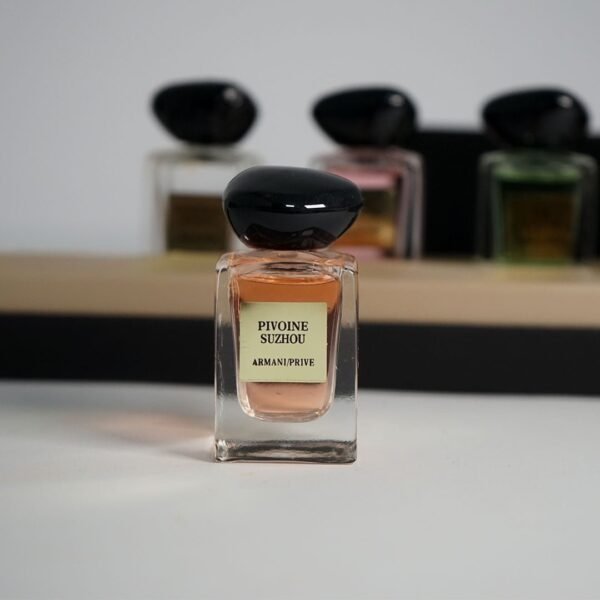 مجموعة عطور من Les Eaux Miniatures خمس قطع